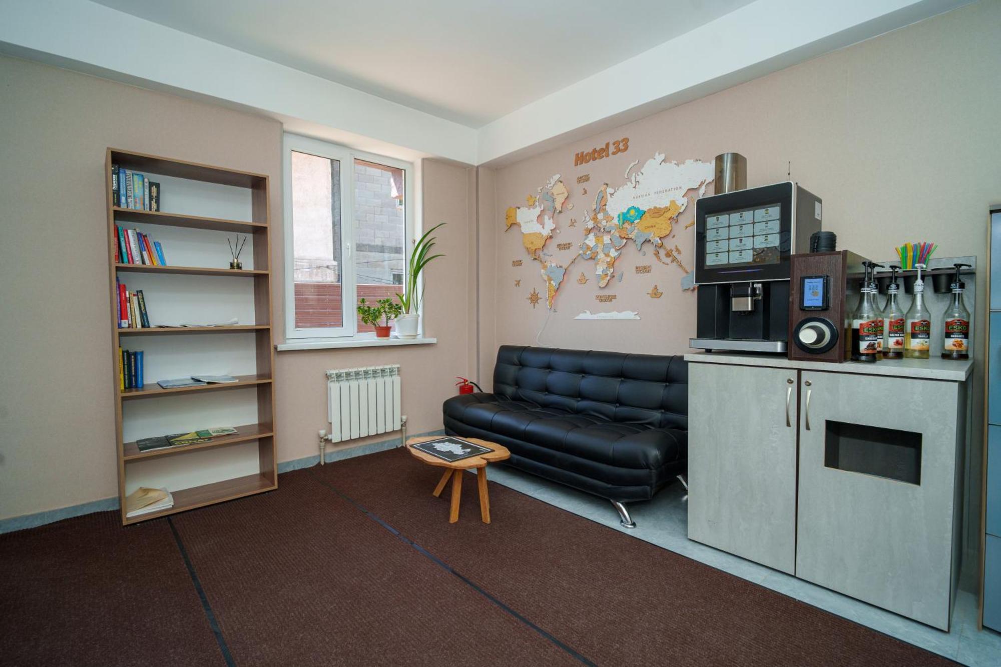 Hotel 33 Almaty Luaran gambar